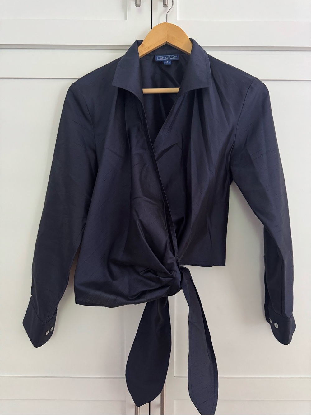 J. McLaughlin Navy wrap tie v neck silk Shirt 4